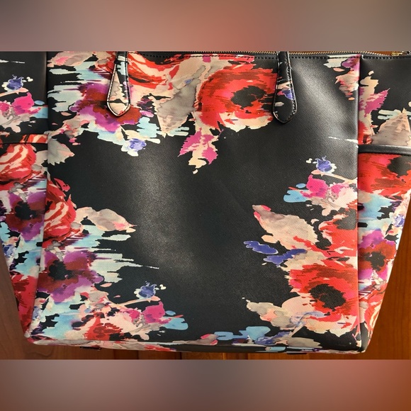 Kate Spade Floral Tote - Picture 12 of 17